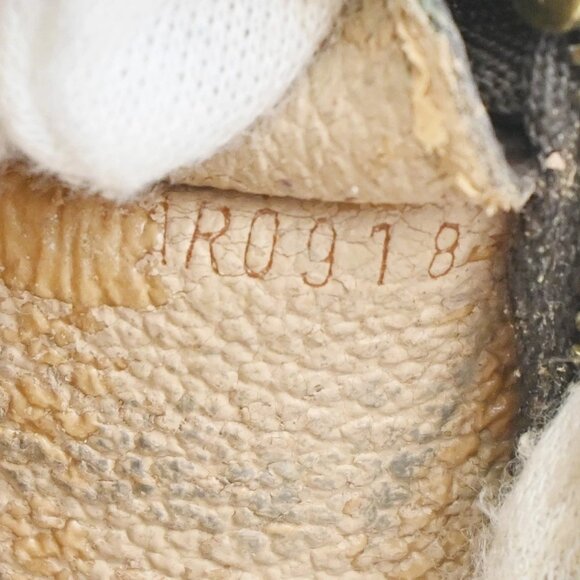 LOUIS VUITTON LV Logo Bucket GM Pouch Bag Monogram Leather Brown GHW - Picture 9 of 13